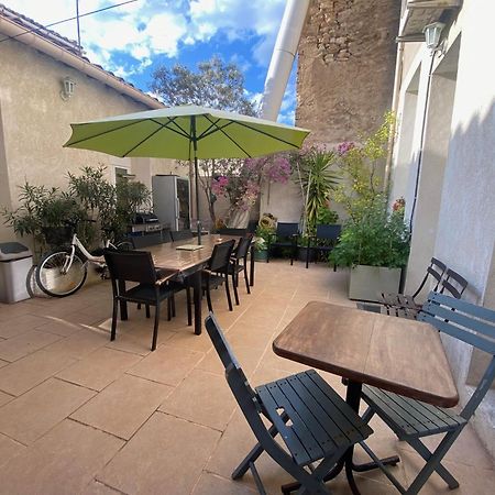 Grand Appartement Sur Canal A 2 Pas Du Centre Ville De Sète Eksteriør billede
