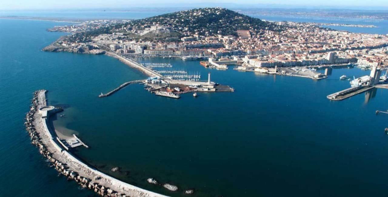Grand Appartement Sur Canal A 2 Pas Du Centre Ville De Sète Eksteriør billede