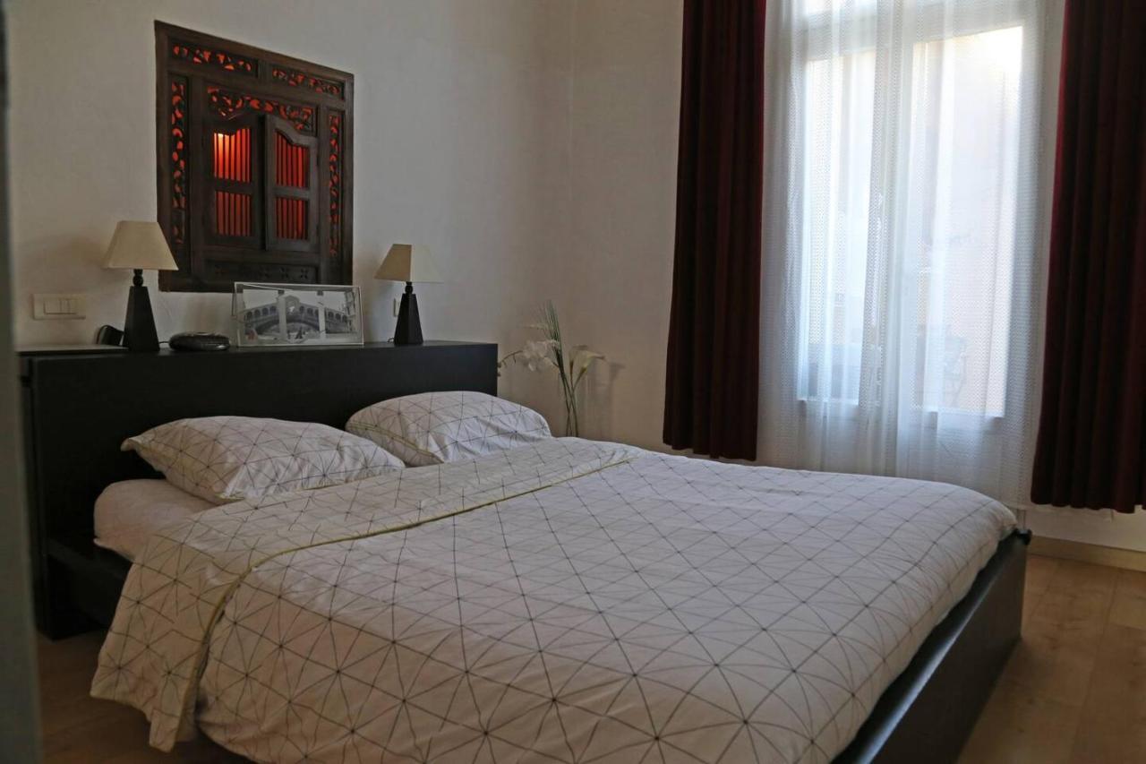 Grand Appartement Sur Canal A 2 Pas Du Centre Ville De Sète Eksteriør billede